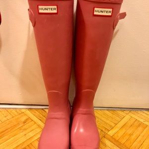 Pink Hunter rain boots - tall